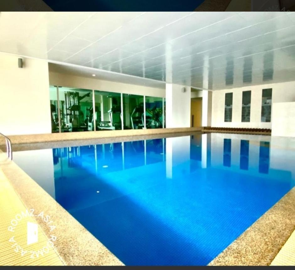 Klcc Amazing Robots Homestay 4Bedrooms Kuala Lumpur Exterior foto
